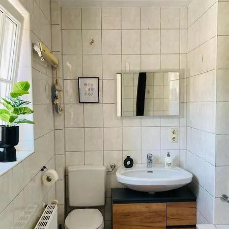 Beim Schloss Ort Mit Balkon Und Parkplatz דירה גמונדן